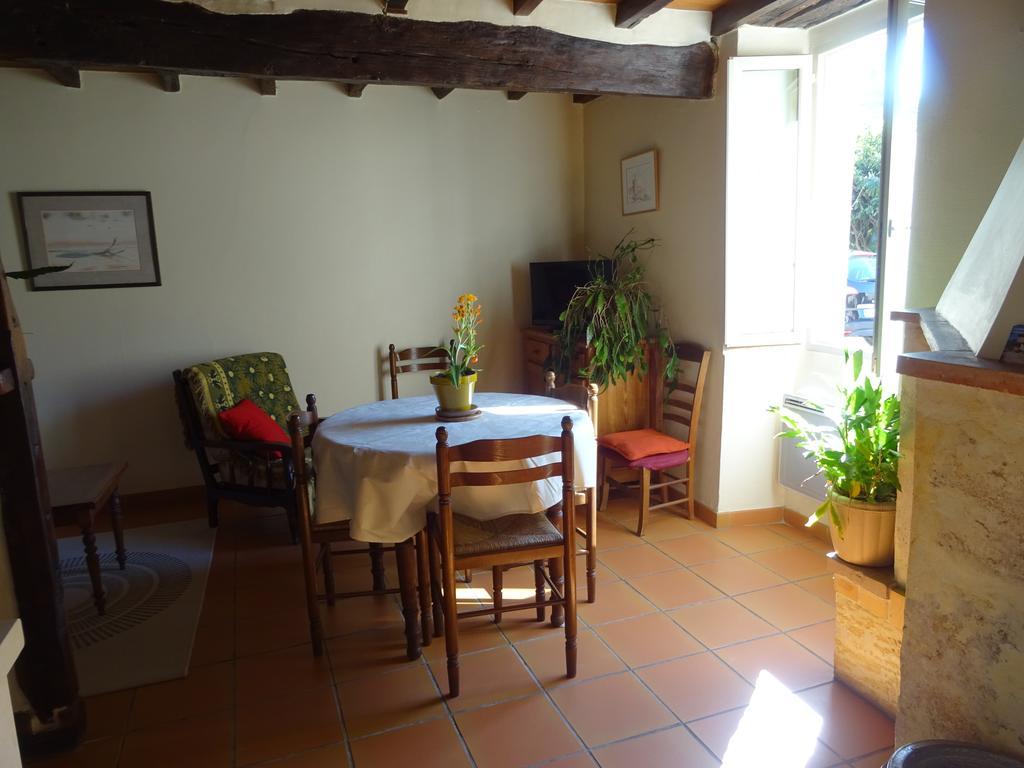 La Maison Des Cornieres Fourcès エクステリア 写真