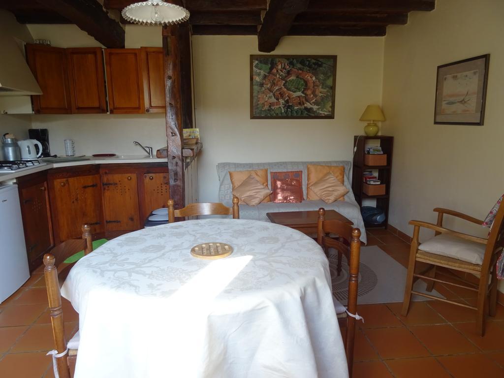 La Maison Des Cornieres Fourcès エクステリア 写真