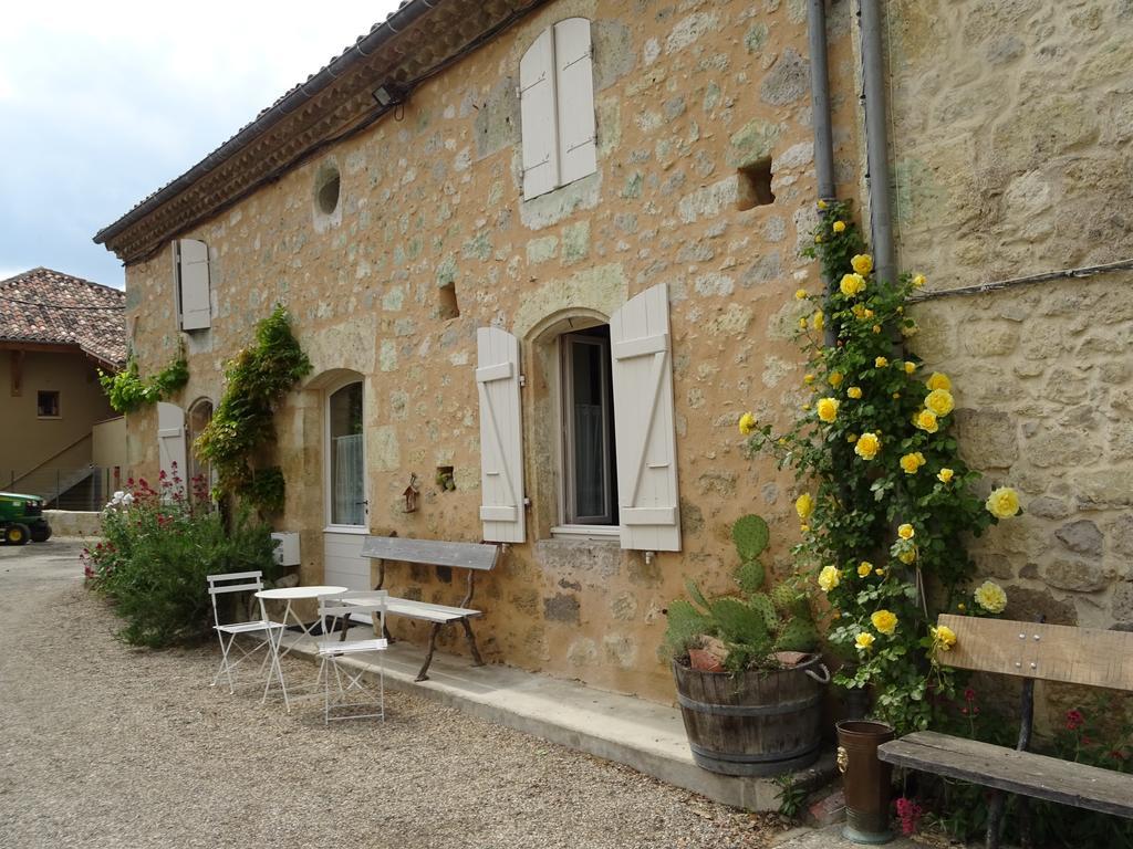 La Maison Des Cornieres Fourcès エクステリア 写真